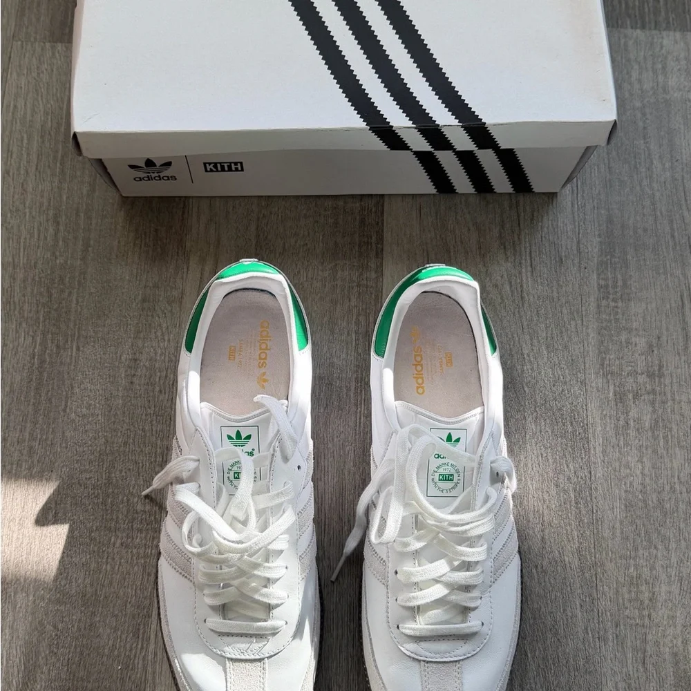 Kith x Adidas Samba - Picture 2 of 4